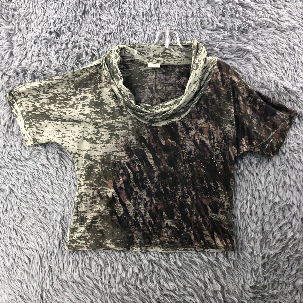 Daytrip Top Womens Small Mock Neck Embellished Camouflage Abstract Print